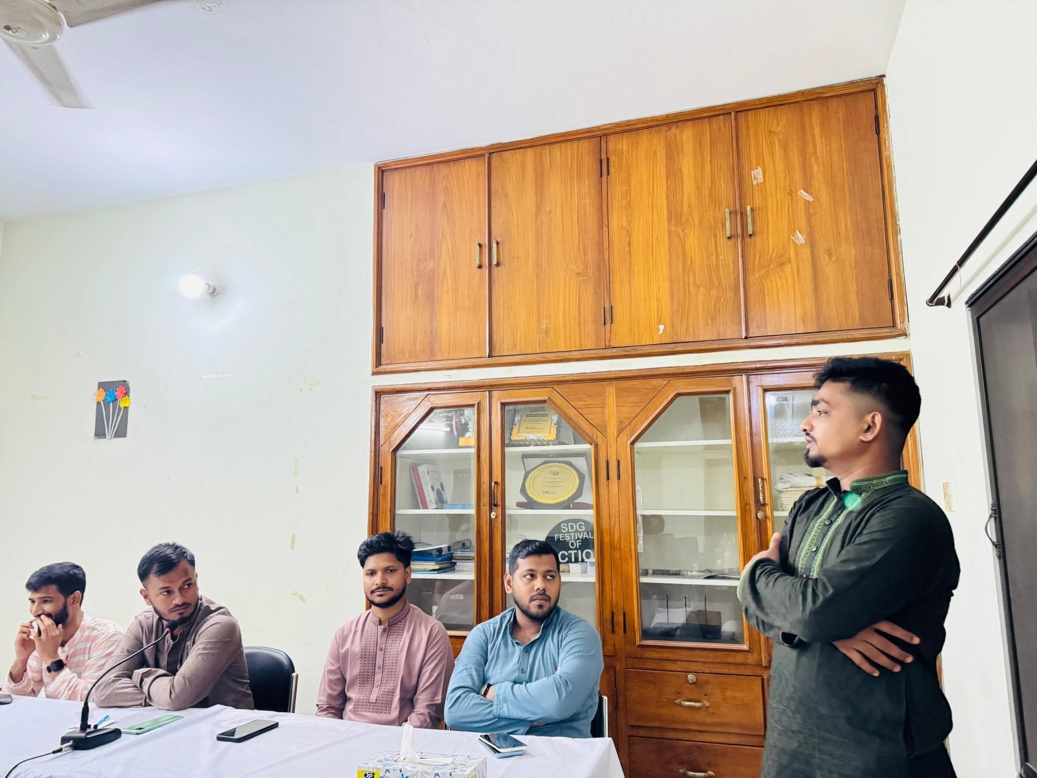 Meeting Image 13