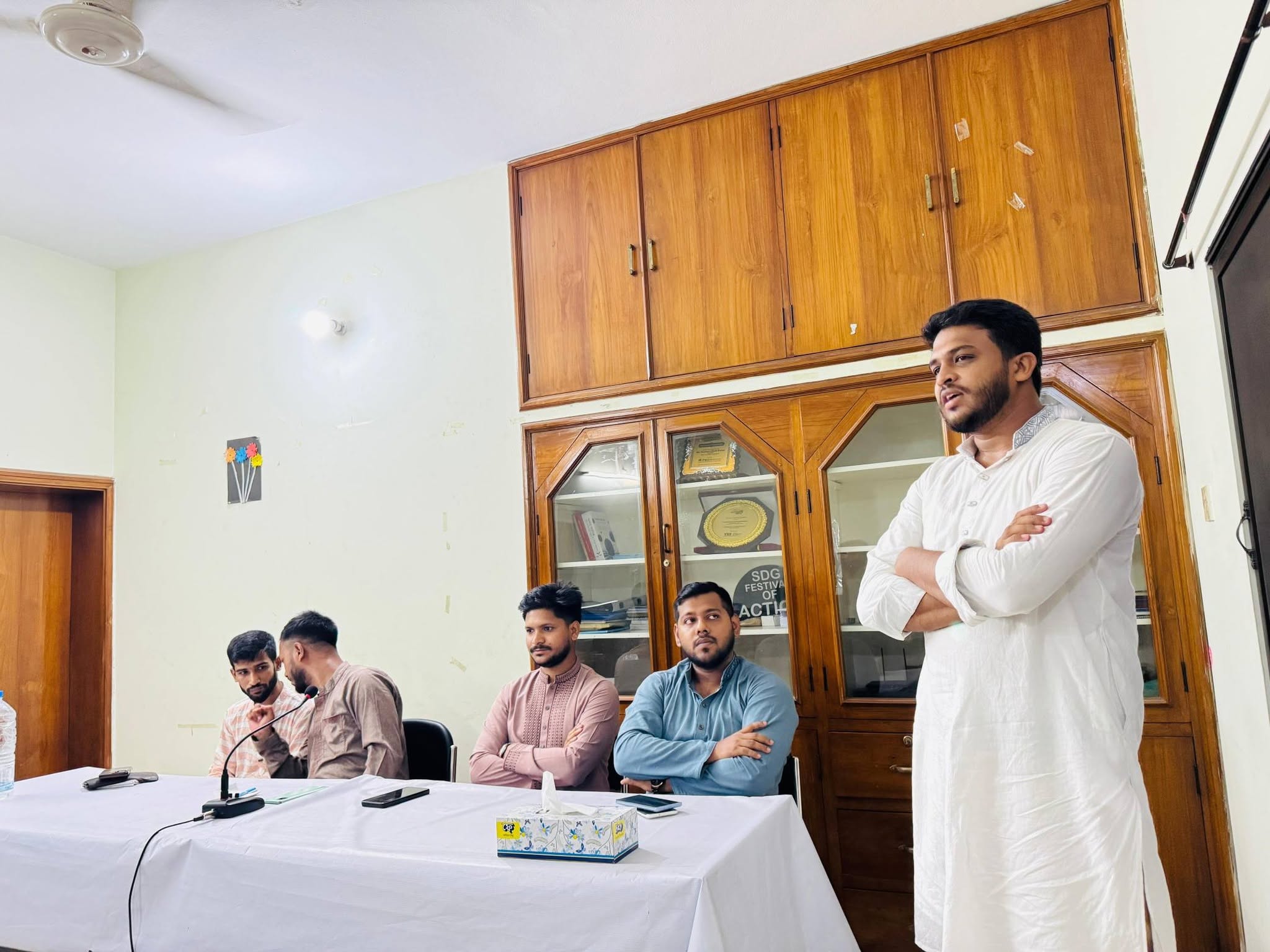 Meeting Image 12